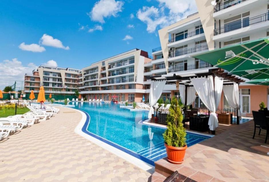 Grand Kamelia Apartments Sunny Beach Dış mekan fotoğraf